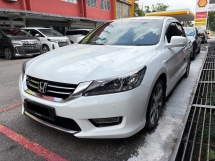 2013 HONDA ACCORD 2.0 VTI-L相机皮革座椅钥匙免费保修