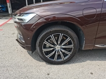 2018 沃尔沃 XC60 沃尔沃 XC60 2.0cc T8 插电式混合动力车 (一个) 2018