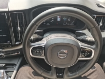 2018 沃尔沃 XC60 沃尔沃 XC60 2.0cc T8 插电式混合动力车 (一个) 2018