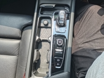 2018 沃尔沃 XC60 沃尔沃 XC60 2.0cc T8 插电式混合动力车 (一个) 2018