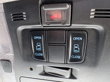 2018 TOYOTA VELLFIRE 2.5 ZA Facelift注册 2019 7座2p/门 