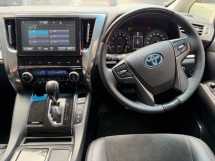 2015 Toyota Vellfire 2.5 ZG berdaftar 2018 facelift 360 Kamera 
