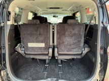 2015 Toyota Vellfire 2.5 ZG berdaftar 2018 facelift 360 Kamera 