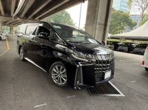 2020 TOYOTA ALPHARD 2.5 TYPE GOLD SUNROOF MOONROOF 3 LED PROJECTOR HEADLAMPS 2 POWER DOOR POWER BOOT 5AA
