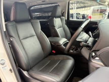 2020 丰田ALPHARD 2.5 SC 3LED天窗电源靴凸轮免费保修
