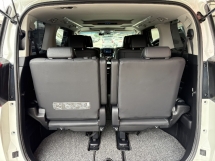 2020 丰田ALPHARD 2.5 SC 3LED天窗电源靴凸轮免费保修