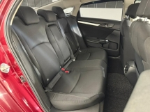 2016 HONDA CIVIC 1.8 S FULL BODYKIT NO PROCESSING CHARGE