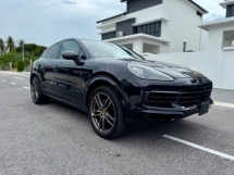 2022 PORSCHE CAYENNE COUPE, Red interior, panoramic roof, New System