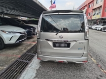 2017 Nissan Serena Nissan Serena 2.0cc S-Hybrid高速公路明星 (一个)