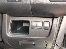 2017 Nissan Serena Nissan Serena 2.0cc S-Hybrid高速公路明星 (一个)