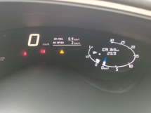 2017 Nissan Serena Nissan Serena 2.0cc S-Hybrid高速公路明星 (一个)