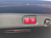 2019 MERCEDES-BENZ E-CLASS  MERCEDES BENZ E300 2.0cc EXCLUSIVE MODEL (A)