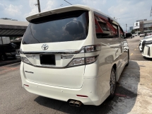 2013 TOYOTA VELLFIRE 2.4 Z金色的眼睛改头换面免费保修