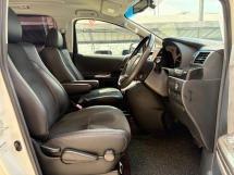 2013 TOYOTA VELLFIRE 2.4 Z金色的眼睛改头换面免费保修