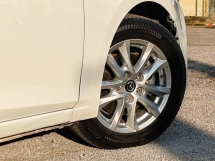 2015 MAZDA 3 2.0 SKYACTIV-G GL (A) SEDAN / PUSHSTART / TIPTOP 