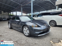 2024 PORSCHE TAYCAN 4 Cross Turismo (5 Year Warranty) (5A) Sport Chrono BOSE Sound P/Roof Electric Sport Sound Ambient 