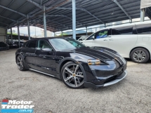 2024 PORSCHE TAYCAN 4 Cross Turismo (5 Year Warranty) Sport Chrono Passenger Display Panoramic Roof Ambient Light 