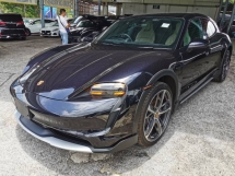 2024 PORSCHE TAYCAN CROSS TURISMO 4 (MOONROOF) PFB+ (FREE WALL BOX)