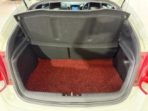 2013 HYUNDAI VELOSTER GAMMA LEATHER SEAT SUNROOF
