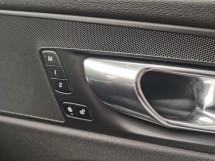 2018 VOLVO XC60 2018 Volvo XC60 2.0 T5 80k km Rekod Perkhidmatan Penuh 