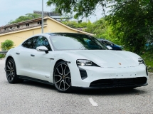 2022 PORSCHE TAYCAN 93.4kWh MANY EXTRAS 