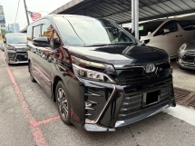 2019 TOYOTA VOXY ZS KIRAMEKI II Registered 2023 Sunroof 7Seater 