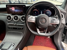 2021 MERCEDES-BENZ GLC 200 2.0 (一个) AMG Facelift CKD 52K KM Full Service 
