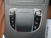2021 MERCEDES-BENZ GLC 200 2.0 (一个) AMG Facelift CKD 52K KM Full Service 