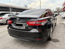 2019 TOYOTA CAMRY 2.5 V CBU 49k km Rekod Perkhidmatan Penuh Waranti Percuma