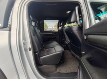 2023 TOYOTA HILUX 2.8 (A) ROGUE 4 X 4 FULL SERVICE RECORD H/LOAN