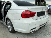 BMW E90 LCI 320D BODY PARTS Performance Part 