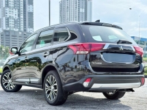 2018 三菱欧蓝德 2.0 4WD 低里程全额贷款出售