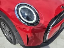 2022 MINI 5 DOOR 1.5T 5DR NFL + 8YEAR WARRANTY 