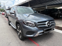 2017 MERCEDES-BENZ GLC 200 2.0 (A) CKD 59K KM Full Service Free Warranty