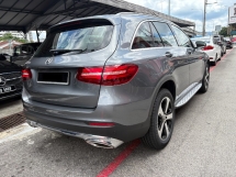 2017 MERCEDES-BENZ GLC 200 2.0 (A) CKD 59K KM Full Service Free Warranty