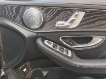 2020 MERCEDES-BENZ C-CLASS 2020 Mercedes Benz C300 2.0 AMG LINE (CKD) (A)