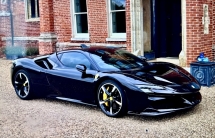 2021 FERRARI SF90 4.0 V8 (A) STRADALE JBL LIFTER CARBON PACK UK UNRE