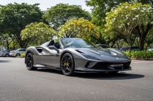 2021 FERRARI F8 SPIDER CARBON / CAMERA / LIFTER / FULL PPF