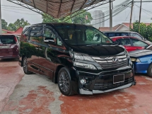 2011 TOYOTA VELLFIRE REG2015 Toyota VELLFIRE 2.4 SUNROOF 360 (WARRANTY)