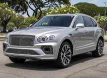 2022 BENTLEY BENTAYGA V8 MULLINER FOUR SEAT / APPROVED CAR 