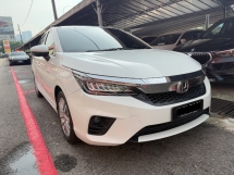2022 HONDA CITY 1.5 V Hatchback Full Service Under Warranty 2027