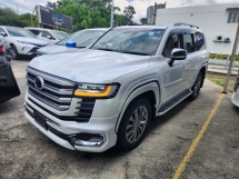 2023 TOYOTA LAND CRUISER ZX Modellista Fully Loaded Diesel Twin Turbo (Grade 6A) JBL Rear Entertainment Cool Box LC300