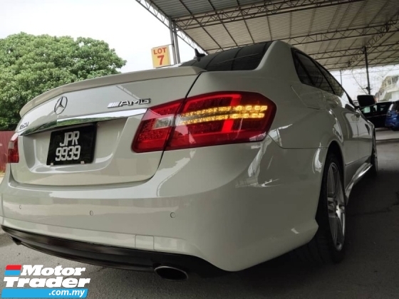 2013 MERCEDES-BENZ E-CLASS E250 CGI BLUE EFFICIENCY AVANTGARDE *TIPTOP CONDIT
