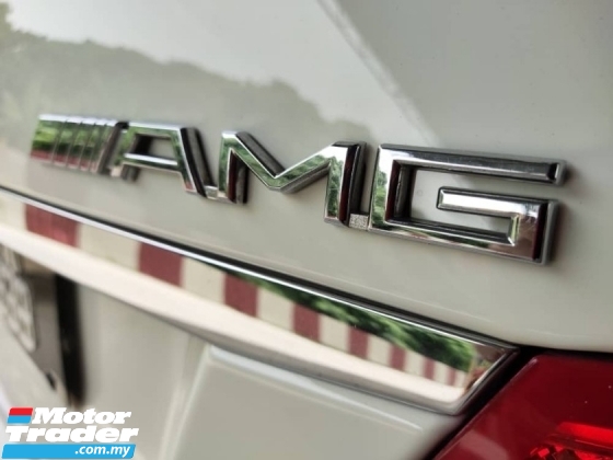 2013 MERCEDES-BENZ E-CLASS E250 CGI BLUE EFFICIENCY AVANTGARDE *TIPTOP CONDIT