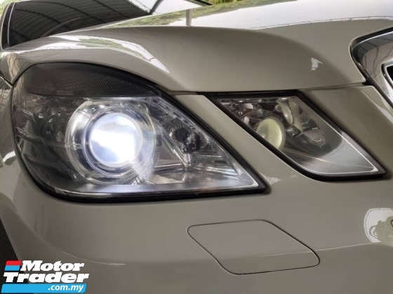 2013 MERCEDES-BENZ E-CLASS E250 CGI BLUE EFFICIENCY AVANTGARDE *TIPTOP CONDIT