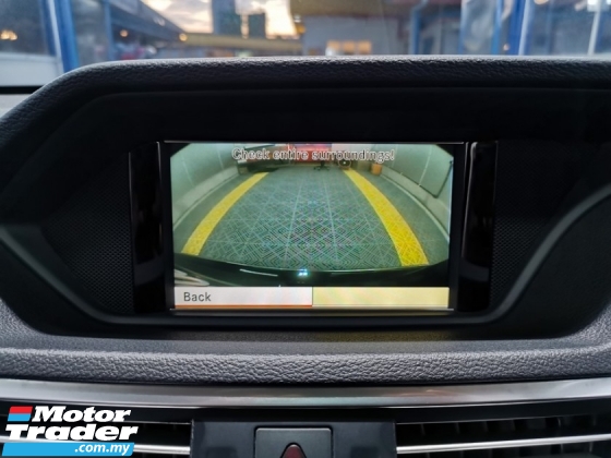 2011 MERCEDES-BENZ E-CLASS Mercedes Benz E200 BlueEFCY BLACK Leather WARRANTY
