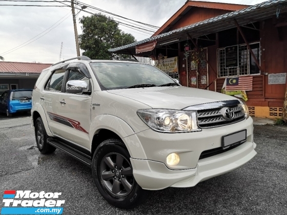 2012 TOYOTA FORTUNER 2.7 V TRD FACELIFT Service Record GOOD CONDITION