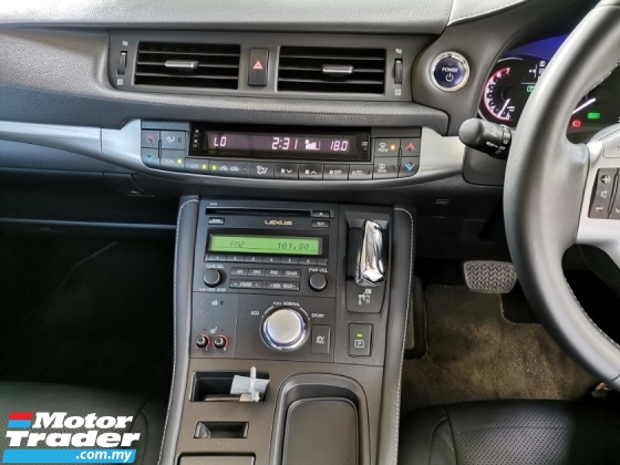 2011 LEXUS CT200H 1.8 (A) Luxury Hatchback PUSH START MORE FUEL SAVE CAR KING CONDITION