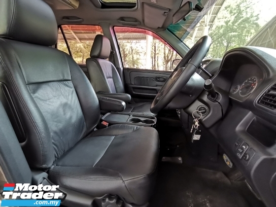 2003 HONDA CR-V 2.0 (A) i-VTEC SUV REVERSE CAMERA LEATHER SEAT SUNROOF WELL MAINTAIN