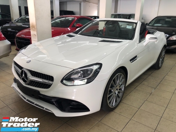 2016 MERCEDES-BENZ SLC SLC200 AMG 2.0 Turbo 9G-Tronic Hard Top Convertible Multi Function Paddle Shift Steering Bucket Seat